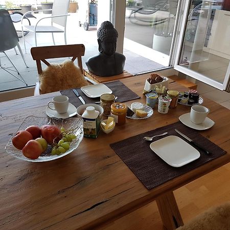 Zimmer In Penthouse-Wohnung Windisch المظهر الخارجي الصورة