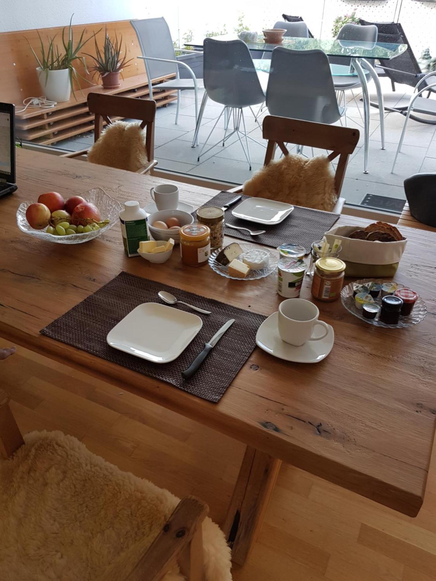Zimmer In Penthouse-Wohnung Windisch المظهر الخارجي الصورة