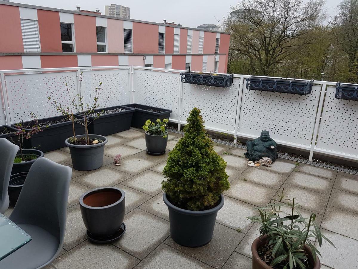 Zimmer In Penthouse-Wohnung Windisch المظهر الخارجي الصورة